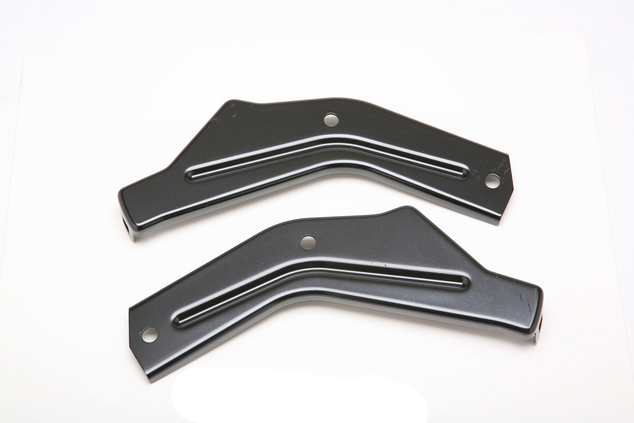 FRONT BUMPER BRACKETS, 62-5 NV, PR, INNERS, L SHAPED, REPRO