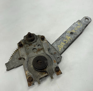 QUARTER GLASS REGULATOR ,2DR POST RIGHT 64 65 A-BODY