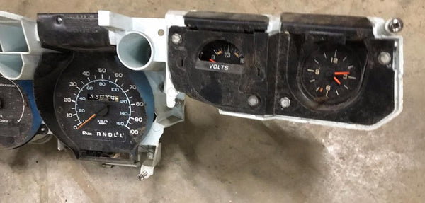 DASH GAUGE CLUSTER ,USED 76 77 CHEVELLE ELCAMINO MONTE CARLO