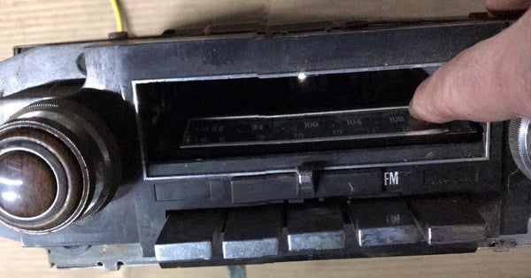 AM/FM 8 TRACK RADIO, 76 DEVILLE ELDORADO, USED,