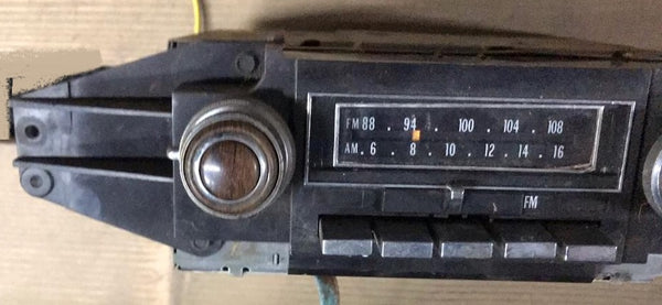 AM/FM 8 TRACK RADIO, 76 DEVILLE ELDORADO, USED,