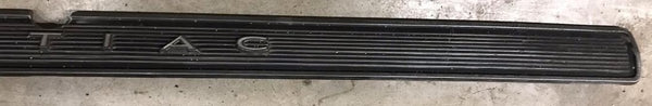 TAIL LIGHT PANEL MOLDING, 66 LEMANS, RIBBED USED