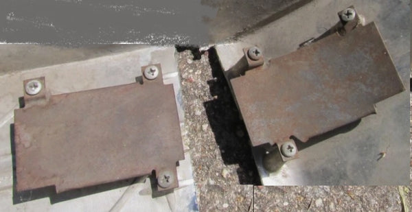 SHIFTER SLIDER RETAINERS, 64 65 CHEVELLE SS