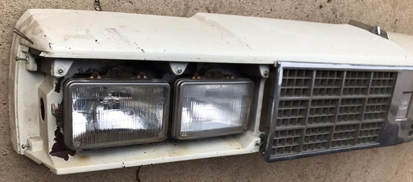 FRONT HEADER PANEL ASSMY ,4 DOOR 82-8 CUTLASS