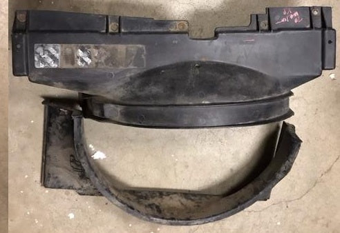 FAN SHROUD ,W/CHEVY MOTORS USED 78 79 G-BODY