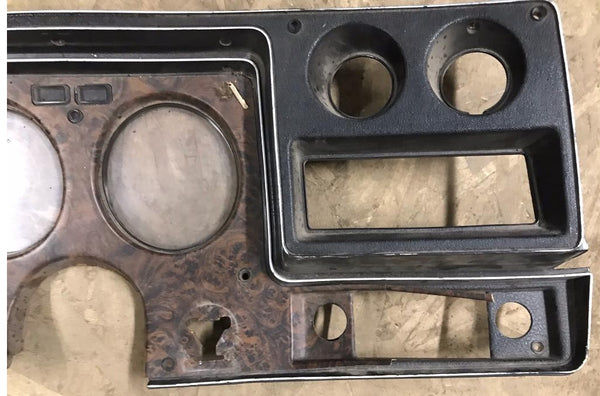 DASH BEZEL ,FOR ROUND GAUGES,USED 73-77 MONTE CARLO