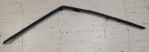 ROOF WEATHERSTRIP RETAINER ,RIGHT USED 78-88 G-BODY