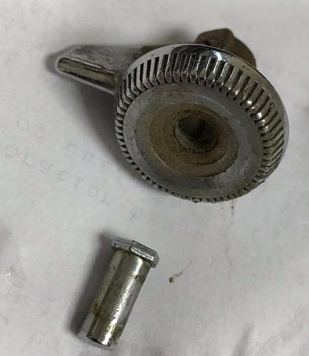 WIPER SWITCH KNOB, USED 64 OLDS 88