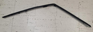 ROOF WEATHERSTRIP RETAINER ,LEFT USED 78-88 G-BODY