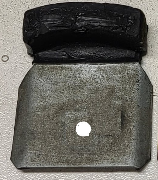WINDSHIELD STOP ,;RIGHT USED 78-88 G-BODY (Copy)