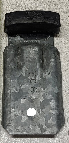 WINDSHIELD STOP ,LEFT USED 78-88 G-BODY