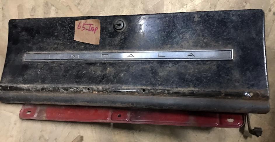 DASH GLOVE BOX DOOR, used, 65 IMPALA