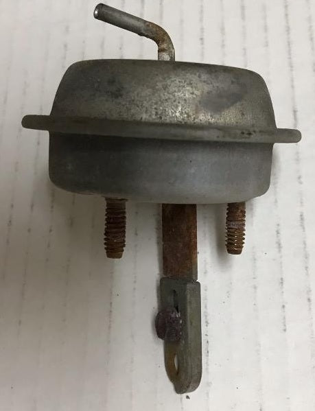 AC DOOR ACTUATOR ,ON COWL ,USED 70-81 TA FB CAMARO