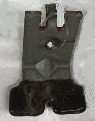QUARTER GLASS UPPER REAR STOP ,71-5 B-BODY CONVERT