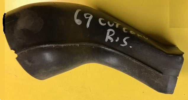 DASH FRESH AIR DUCT ,NO AC RIGHT USED 69 CUTLASS 442