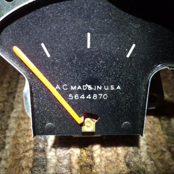 GAS GAUGE ,w/WARN LIGHTS, USED 64 CHEVELLE
