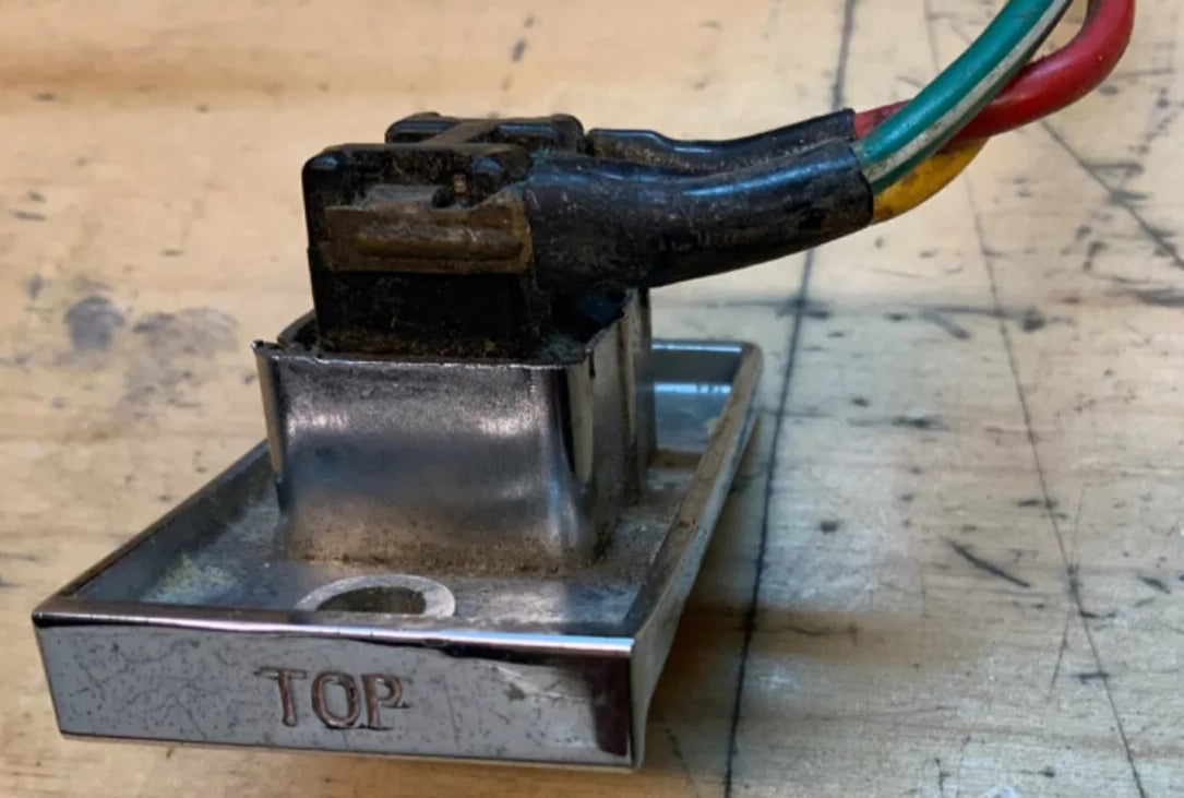 CONVERTIBLE TOP SWITCH, USED 64 65 GTO