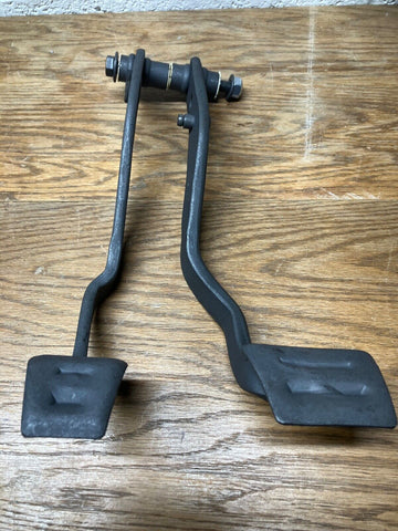 CLUTCH & BRAKE PEDALS, USED, 73-81 TRANS AM CAMARO