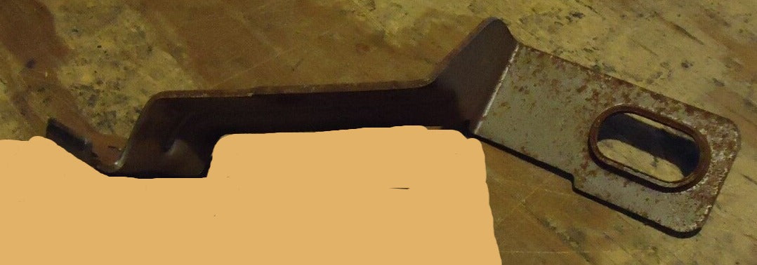 RADIO REAR BRACKET, 84-88 CUTLASS 442