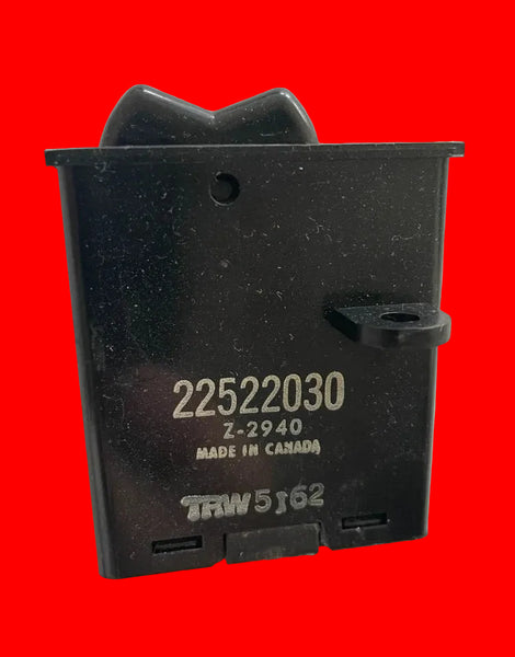 REAR DEFOG SWITCH ,USED 82-88 Cutlass 442