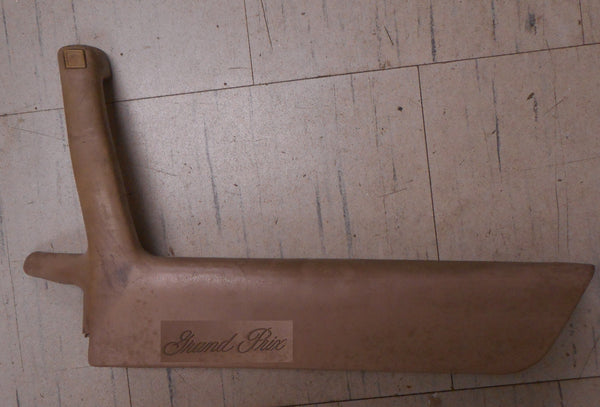 DOOR PULL & ARMREST ,RIGHT USED 84-87 GRAND PRIX