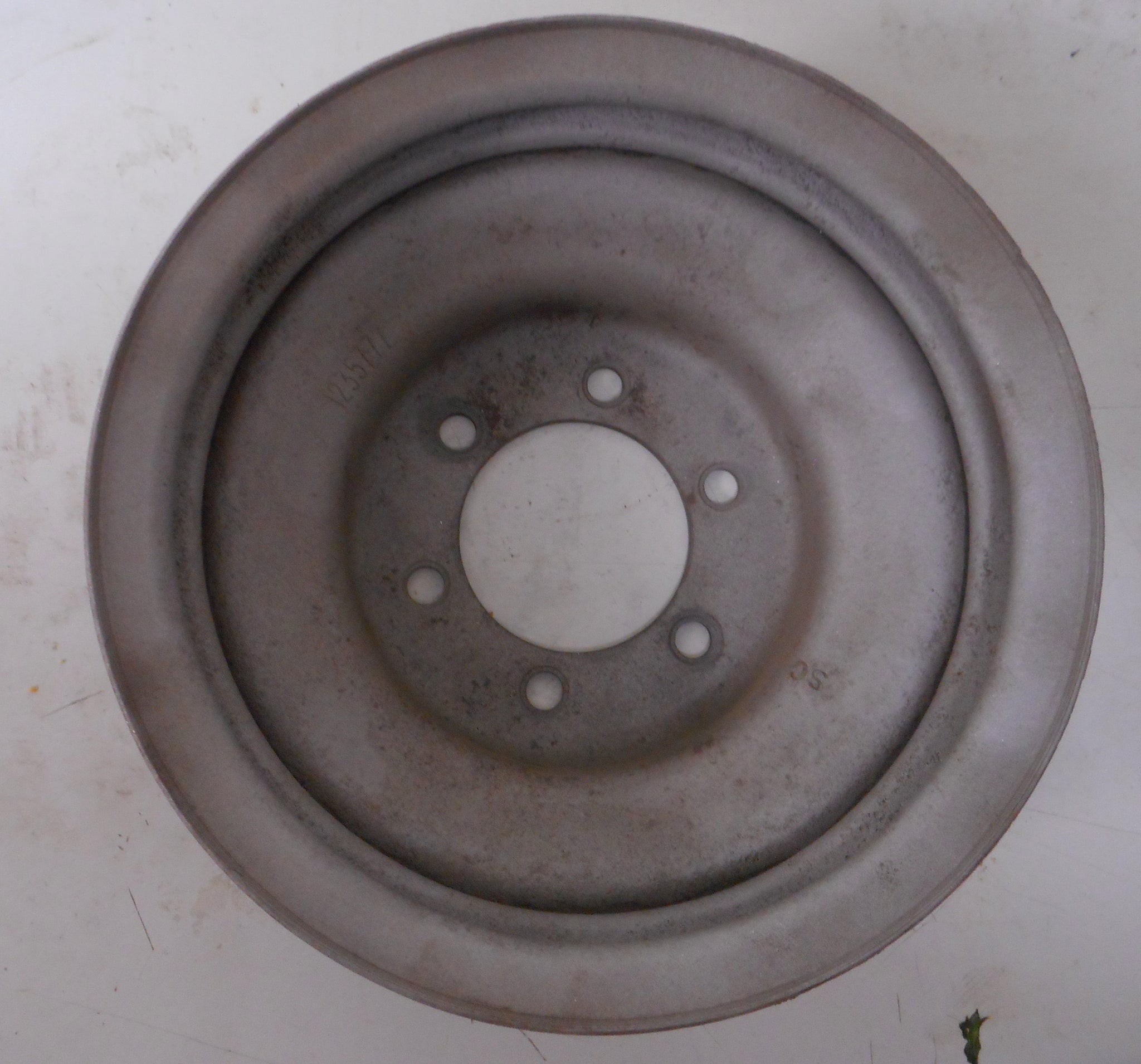 CRANK PULLEY ,3 GROOVE AC 455 71-76 BUICK ,USED