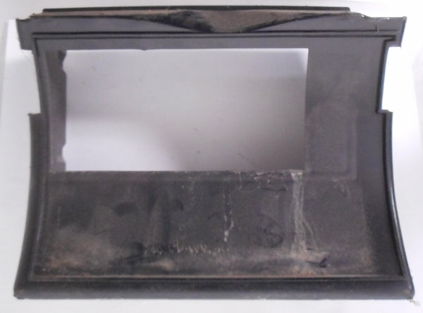 AC DASH VENT DUCT ,CENTER,USED 81-88 MONTE ELCAMINO