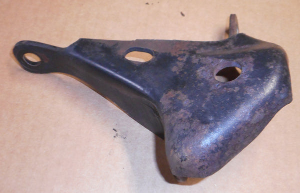 PS PUMP LOWER BRACKET ,V8 USED 76-90 OLDS