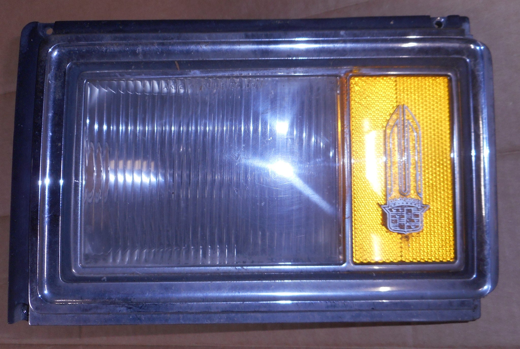 CORNERING LIGHT ,LEFT USED 77-79 DEVILLE