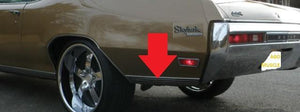 QUARTER PANEL MOLDING OR TRIM, LOWER, REAR, LEFT SIDE, RIBBED, USED