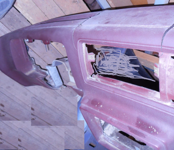 DASH PAD ,MAROON USED 81-88 MONTE ELCAMINO