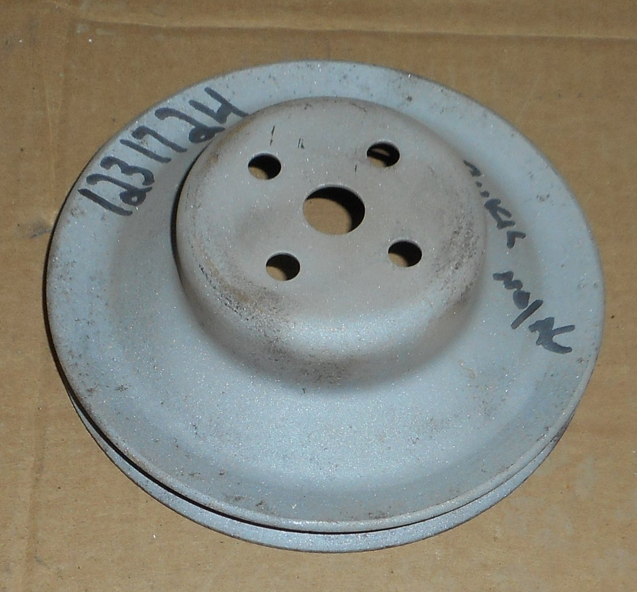 FAN PULLEY, V8, 1 GROOVE, NO AC USED, 65-70 BUICK