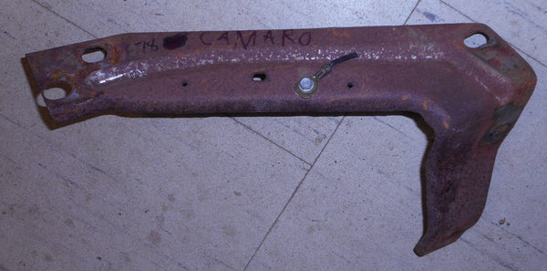 DASH BRACKET ,LEFT LOWER USED 70-81 CAMARO