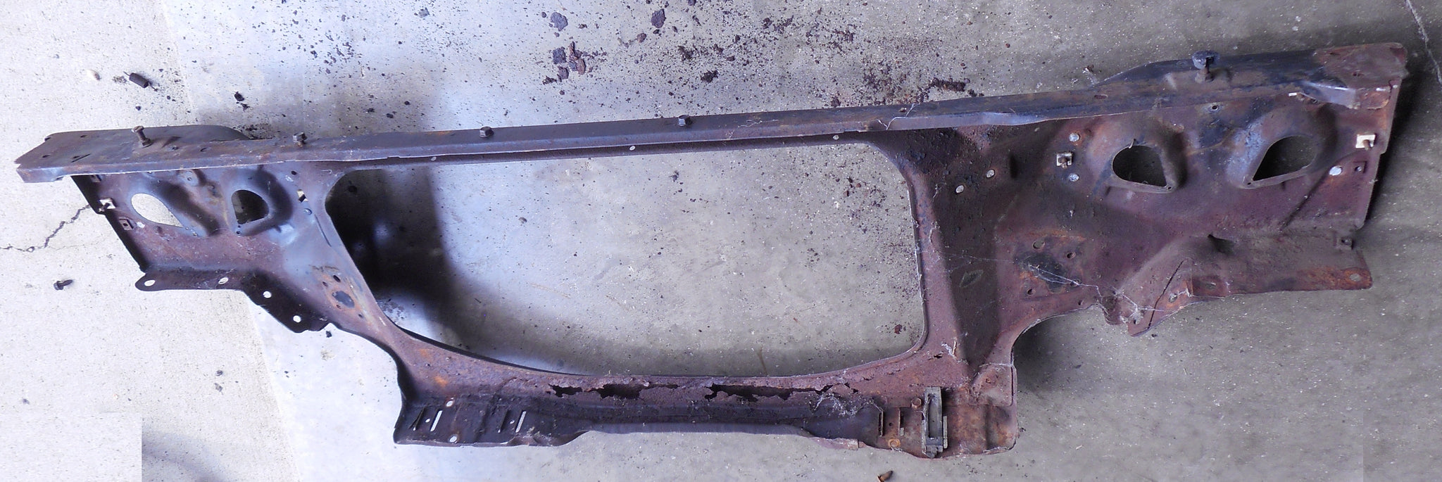 RADIATOR SUPPORT ,USED 71 IMPALA CAPRICE
