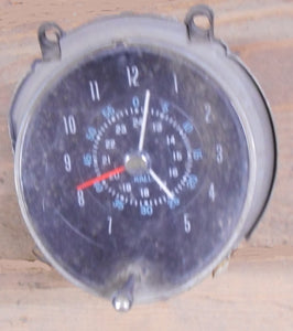 DASH CLOCK ,USED 69 GTO LEMANS