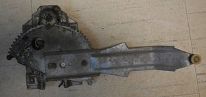 QUARTER REGULATOR ,LEFT CONVERTIBLE USED 64 65 A-BODY