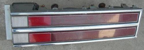 TAIL LIGHT ,RIGHT USED 77 ELECTRA