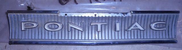 GAS OR FUEL DOOR, USED, LESS HANDLE