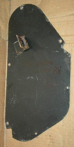 QUARTER GLASS ACCESS PANEL ,RIGHT CONV 65-8 B-BODY
