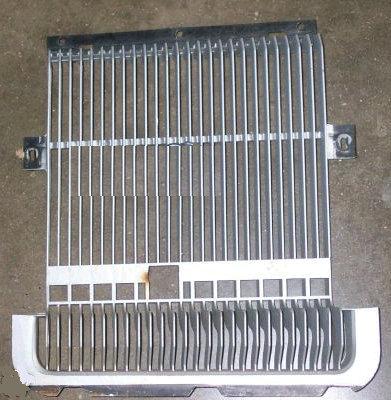 FRONT GRILL, RH, 74 CS, USED, SUPREME, CAST# 414324