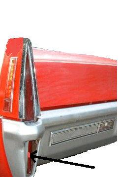 TAIL LIGHT REFLECTOR, LOWER, 70 DEVILLE, LH RH, MOUNTS ON BUMPER END, EA