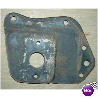 HEADLIGHT DOOR MOTOR MOUNTING PLATE, 67 CA, W/RS, LH, USED