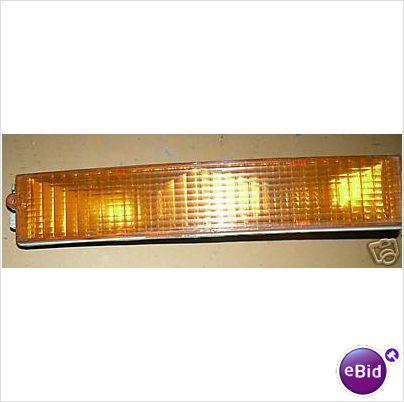 PARK LIGHT ASSEMBLY, RH, 84-87 RE GN, MOUNTS IN BUMPER, AMBER, 2 & 4 DOOR, USED