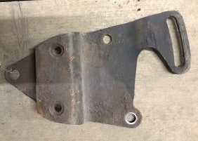 PS PUMP REAR BRACKET ,USED V8 71 72 BUICK