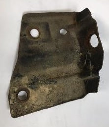 HEADER PANEL BRACKET ,UPPER RIGHT 81-88 CUTLASS