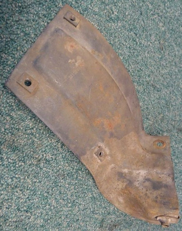 FRONT WHEEL WELL BRACE ,RIGHT USED 70-81 CAMARO