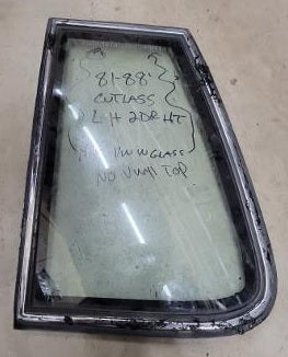 QUARTER GLASS ,LH NO VINYL 81-88 CUTALSS 442