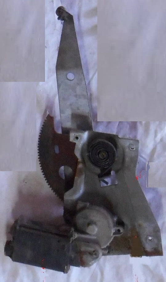 QUARTER REGULATOR & MOTOR ,USED RIGHT 71-5 B-BODY