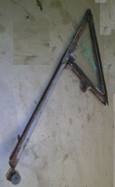 DOOR VENT FRAME ,LEFT,SEDAN USED 62-67 NOVA