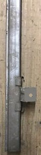 DOOR VERTICAL TRACK ,RIGHT USED 65 B-C-BODY